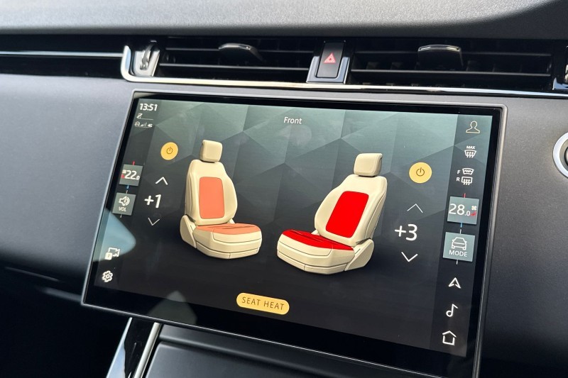 2025 (74) LAND ROVER RANGE ROVER EVOQUE 1.5 P270e Dynamic SE 5dr Auto 4961413