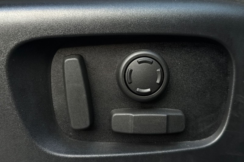 2025 (74) LAND ROVER RANGE ROVER EVOQUE 1.5 P270e Dynamic SE 5dr Auto 4961403