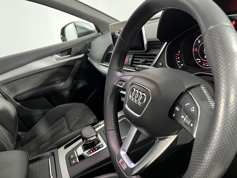 2020 (70) AUDI Q5 40 TDI Quattro S Line 5dr S Tronic 5492352