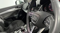 2020 (70) AUDI Q5 40 TDI Quattro S Line 5dr S Tronic 5492352