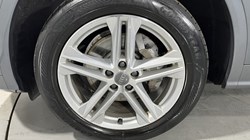 2020 (70) AUDI Q5 40 TDI Quattro S Line 5dr S Tronic 5492344