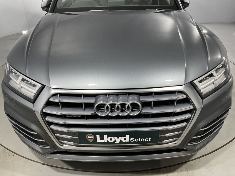2020 (70) AUDI Q5 40 TDI Quattro S Line 5dr S Tronic 5492369