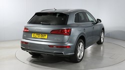 2020 (70) AUDI Q5 40 TDI Quattro S Line 5dr S Tronic 5492375