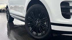 2025 (74) LAND ROVER RANGE ROVER EVOQUE 2.0 D200 Dynamic SE 5dr Auto 4960751