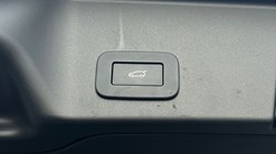 2025 (74) LAND ROVER RANGE ROVER EVOQUE 2.0 D200 Dynamic SE 5dr Auto 4960747