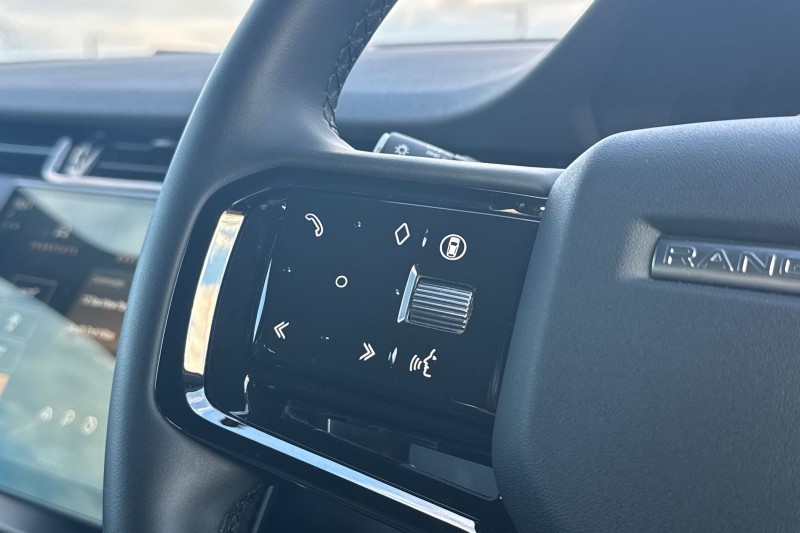 2025 (74) LAND ROVER RANGE ROVER EVOQUE 2.0 D200 Dynamic SE 5dr Auto 4960740