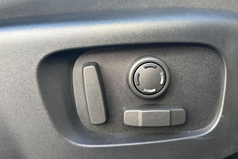 2025 (74) LAND ROVER RANGE ROVER EVOQUE 2.0 D200 Dynamic SE 5dr Auto 4960736