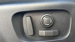 2025 (74) LAND ROVER RANGE ROVER EVOQUE 2.0 D200 Dynamic SE 5dr Auto 4960736