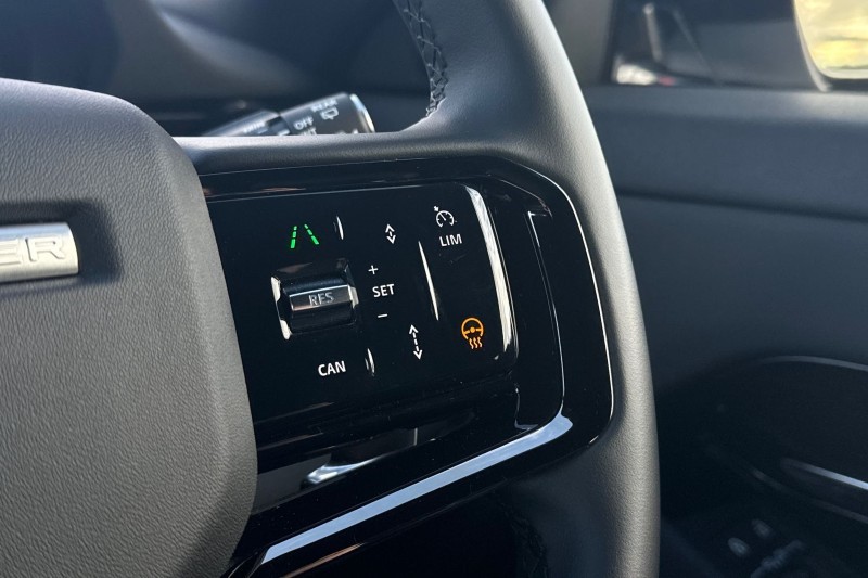 2025 (74) LAND ROVER RANGE ROVER EVOQUE 2.0 D200 Dynamic SE 5dr Auto 4960739