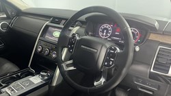 2018 (68) LAND ROVER DISCOVERY 3.0 SDV6 HSE Luxury 5dr Auto 5485951