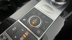 2018 (68) LAND ROVER DISCOVERY 3.0 SDV6 HSE Luxury 5dr Auto 5485977