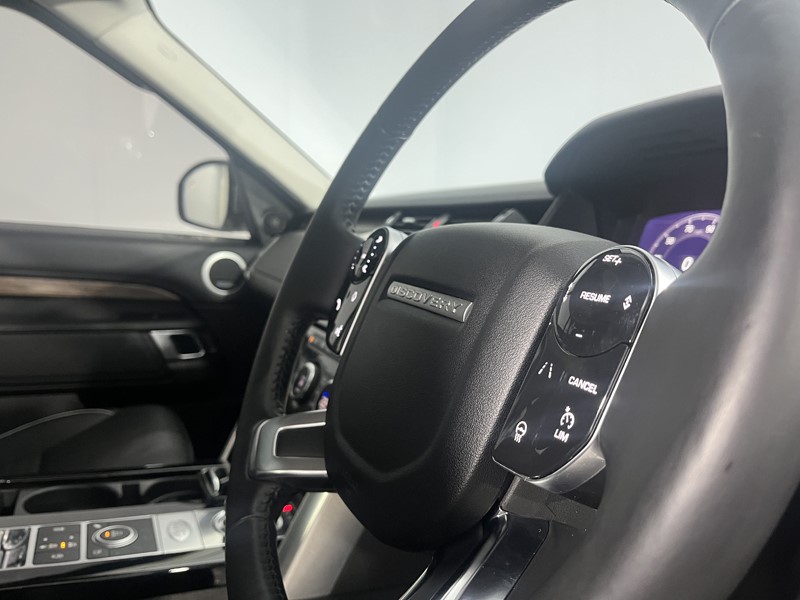 2018 (68) LAND ROVER DISCOVERY 3.0 SDV6 HSE Luxury 5dr Auto 5485968