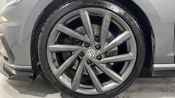 2019 (19) VOLKSWAGEN GOLF 2.0 TSI 300 R 5dr 4MOTION DSG 5502605