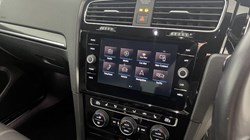 2019 (19) VOLKSWAGEN GOLF 2.0 TSI 300 R 5dr 4MOTION DSG 5502599