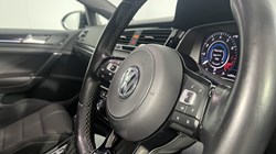 2019 (19) VOLKSWAGEN GOLF 2.0 TSI 300 R 5dr 4MOTION DSG 5502613