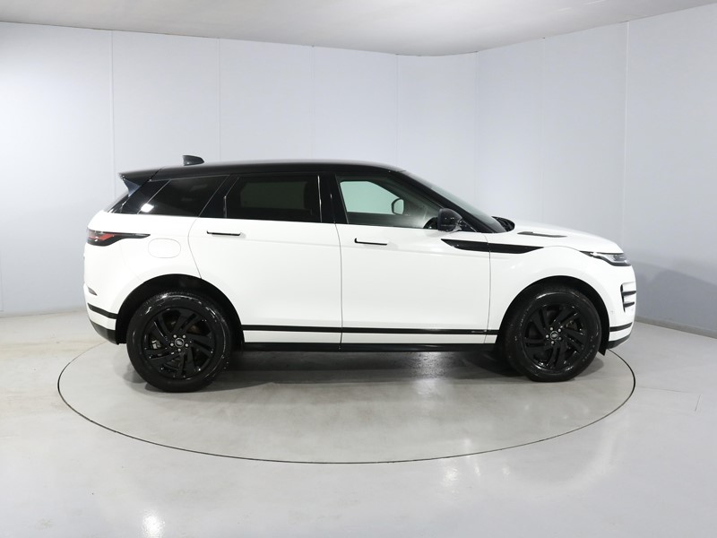 2021 (21) LAND ROVER RANGE ROVER EVOQUE 2.0 D165 R-Dynamic S 5dr Auto 5498299
