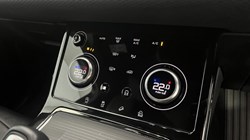 2021 (21) LAND ROVER RANGE ROVER EVOQUE 2.0 D165 R-Dynamic S 5dr Auto 5498325
