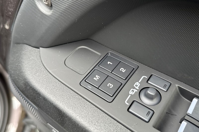  LAND ROVER DEFENDER 4.4 P635 Octa 110 5dr Auto 4755473