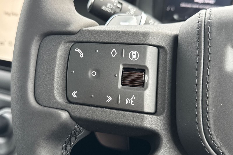  LAND ROVER DEFENDER 4.4 P635 Octa 110 5dr Auto 4755452