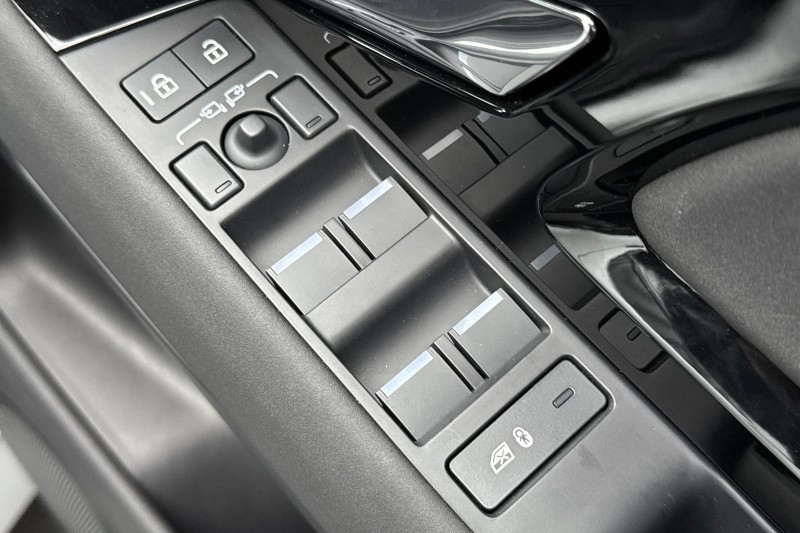 2025 (25) LAND ROVER RANGE ROVER EVOQUE 2.0 D165 S 5dr Auto 4960577