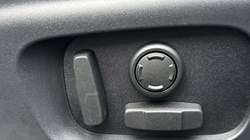 2025 (25) LAND ROVER RANGE ROVER EVOQUE 2.0 D165 S 5dr Auto 4960578