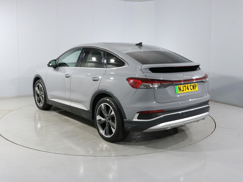 2024 (74) AUDI Q4 210kW 45 82kWh S Line 5dr Auto [Leather] 1