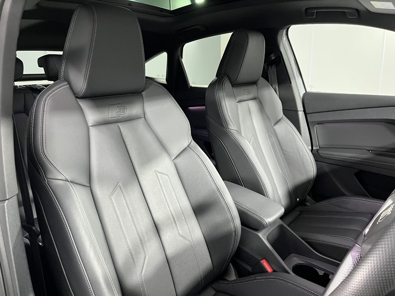 2024 (74) AUDI Q4 210kW 45 82kWh S Line 5dr Auto [Leather] 5492449