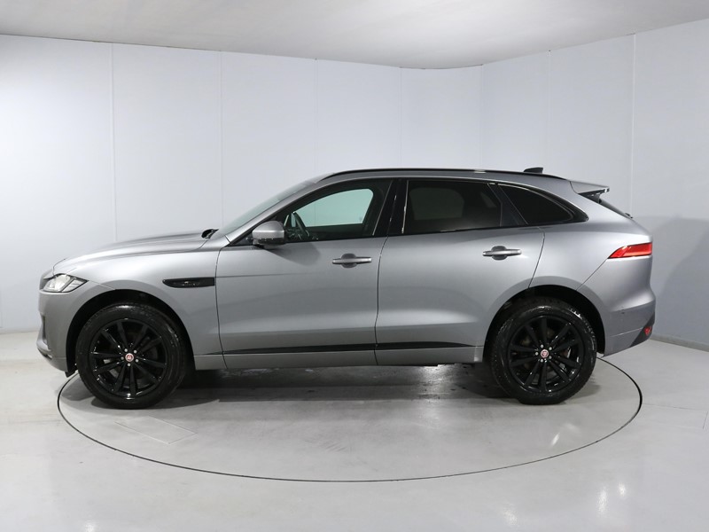 2020 (20) JAGUAR F-PACE 2.0d [180] Chequered Flag 5dr Auto AWD 5480266