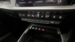 2021 (21) AUDI A3 35 TFSI S Line 5dr 5498370