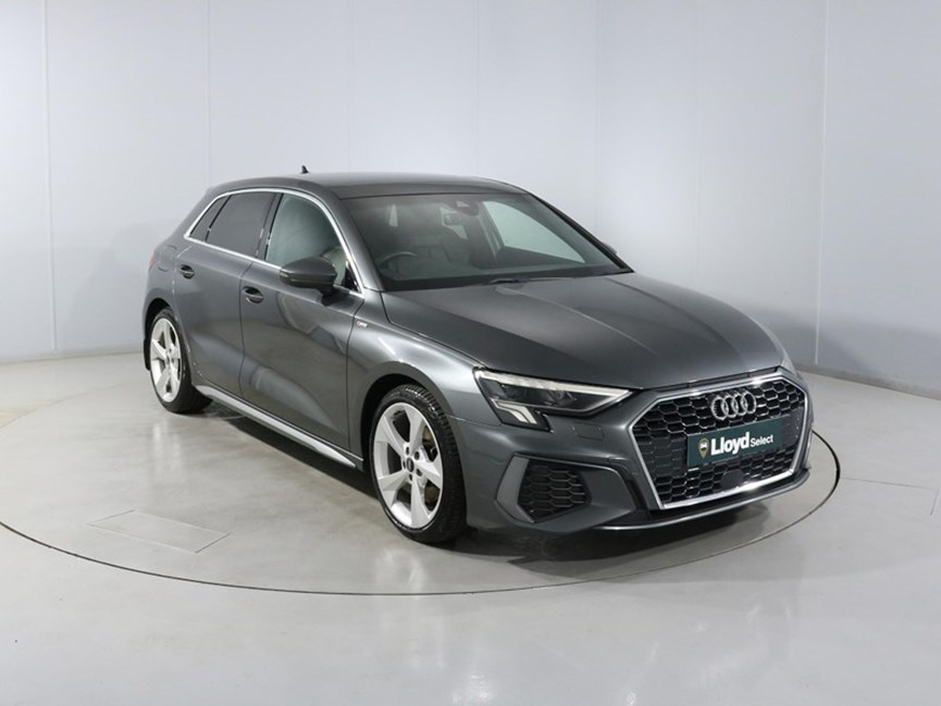 2021 (21) AUDI A3 35 TFSI S Line 5dr