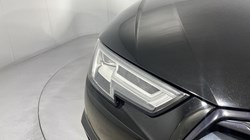 2019 (19) AUDI A4 40 TFSI Black Edition 5dr S Tronic 5552212