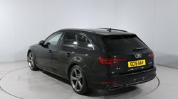 2019 (19) AUDI A4 40 TFSI Black Edition 5dr S Tronic 5552174