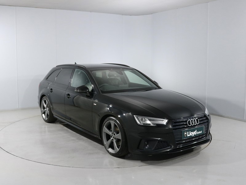2019 (19) AUDI A4 40 TFSI Black Edition 5dr S Tronic