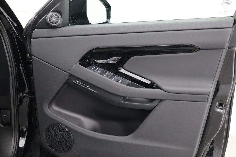 2025 (25) LAND ROVER RANGE ROVER EVOQUE 2.0 D165 S 5dr Auto 5282987