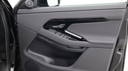 2025 (25) LAND ROVER RANGE ROVER EVOQUE 2.0 D165 S 5dr Auto 5282987