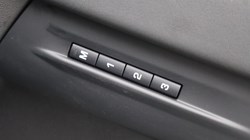 2025 (25) LAND ROVER RANGE ROVER EVOQUE 2.0 D165 S 5dr Auto 5282989