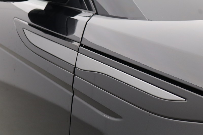 2025 (25) LAND ROVER RANGE ROVER EVOQUE 2.0 D165 S 5dr Auto 5282972