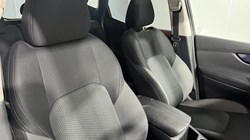2020 (70) NISSAN QASHQAI 1.3 DiG-T 160 N-Connecta 5dr DCT 5498260