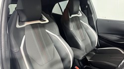 2022 (72) TOYOTA COROLLA 1.8 VVT-i Hybrid GR Sport 5dr CVT 5516749