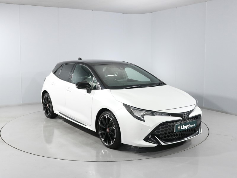 2022 (72) TOYOTA COROLLA 1.8 VVT-i Hybrid GR Sport 5dr CVT