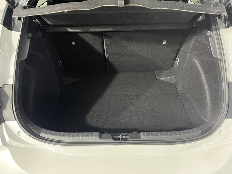 2022 (72) TOYOTA COROLLA 1.8 VVT-i Hybrid GR Sport 5dr CVT 5516751