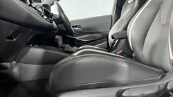 2022 (72) TOYOTA COROLLA 1.8 VVT-i Hybrid GR Sport 5dr CVT 5516770