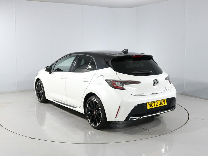 2022 (72) TOYOTA COROLLA 1.8 VVT-i Hybrid GR Sport 5dr CVT 5516740