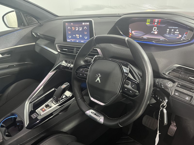 2021 (21) PEUGEOT 3008 1.2 PureTech GT Line 5dr EAT8 5522201