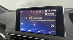2021 (21) PEUGEOT 3008 1.2 PureTech GT Line 5dr EAT8 5522221
