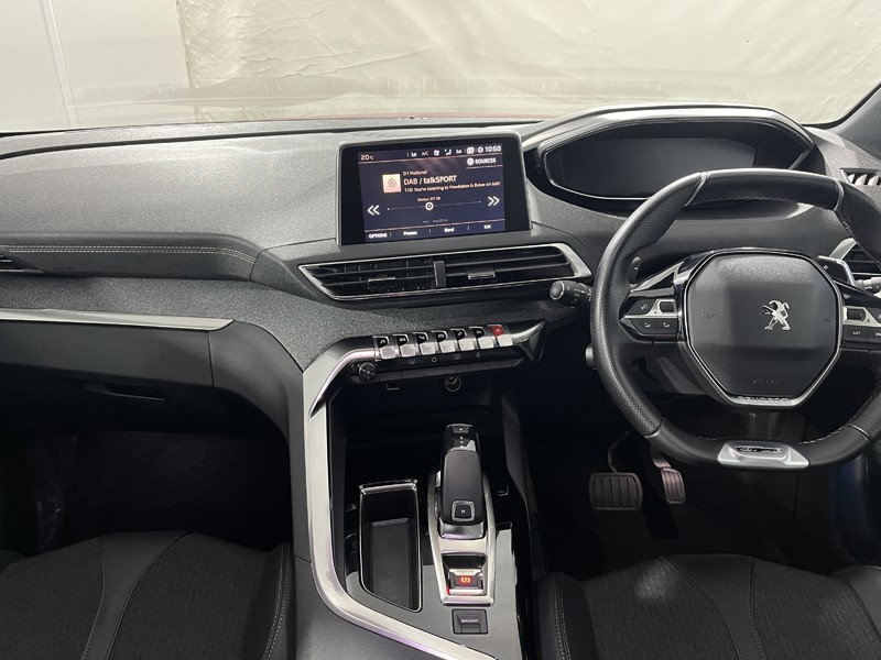 2021 (21) PEUGEOT 3008 1.2 PureTech GT Line 5dr EAT8 5522199