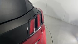 2021 (21) PEUGEOT 3008 1.2 PureTech GT Line 5dr EAT8 5522236