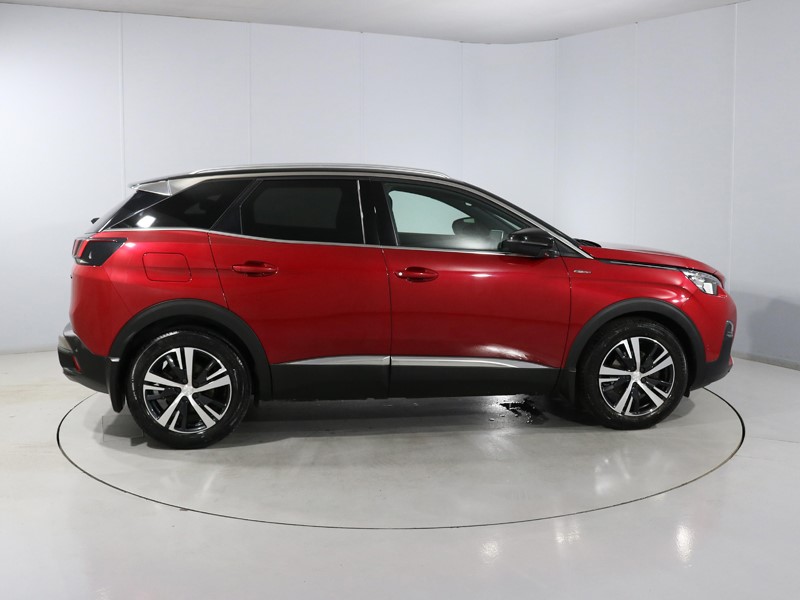 2021 (21) PEUGEOT 3008 1.2 PureTech GT Line 5dr EAT8 5522198