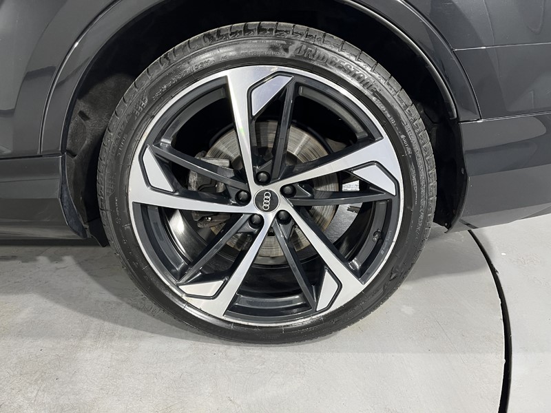 2022 (72) AUDI Q7 55 TFSI Quattro Black Edition 5dr Tiptronic 5522459