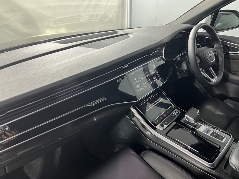 2022 (72) AUDI Q7 55 TFSI Quattro Black Edition 5dr Tiptronic 5522452